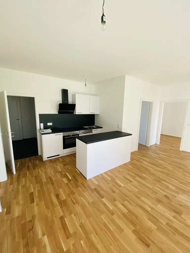4 Zimmer-Balkonwohnung mit traumhaftem Balkon und 2 Tiefgaragenparkplätzen in spitzen Lage in Kalsdorf