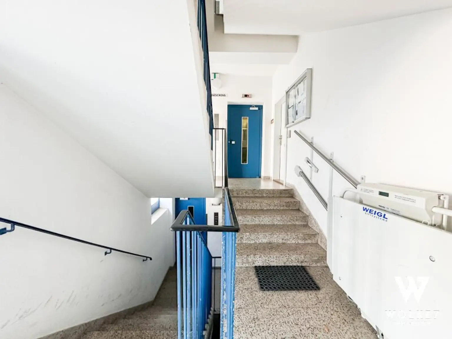 Gepflegte Neubauwohnung mit West-Balkon und Garage