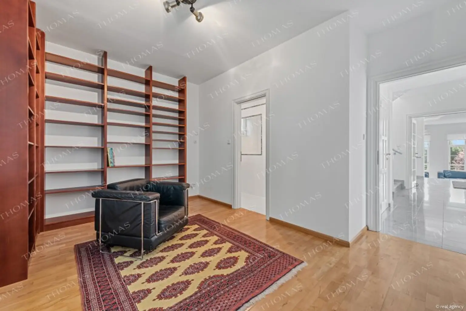 Exklusives Einfamilienhaus mit Weitblick über Wien in Hagenbrunn !
