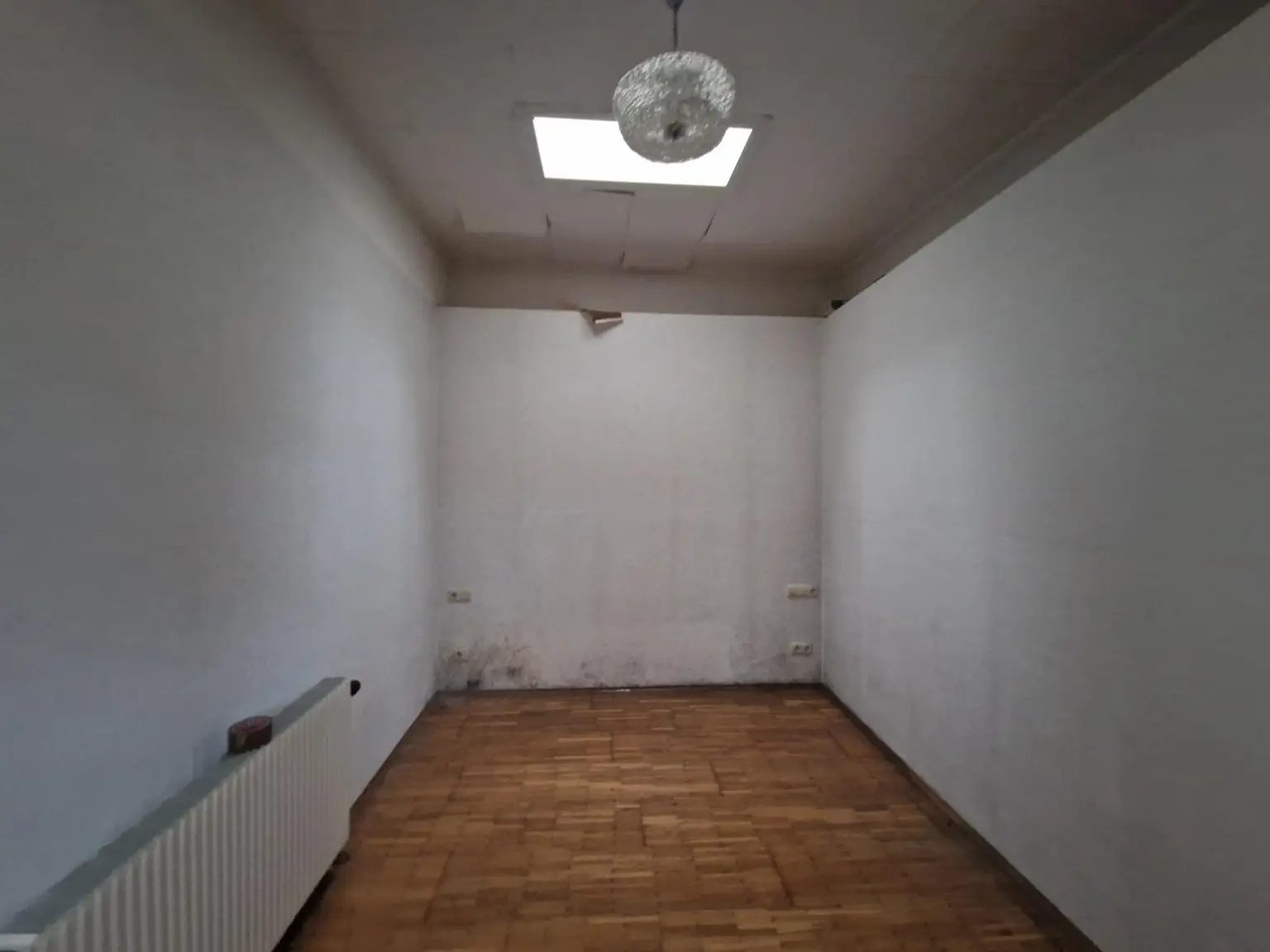 RARITÄT: SANIERUNGSBEDÜRFTIGE LIEGENSCHAFT IN EINZIGARTIGER LAGE MIT FERNBLICK INS KREMSTAL