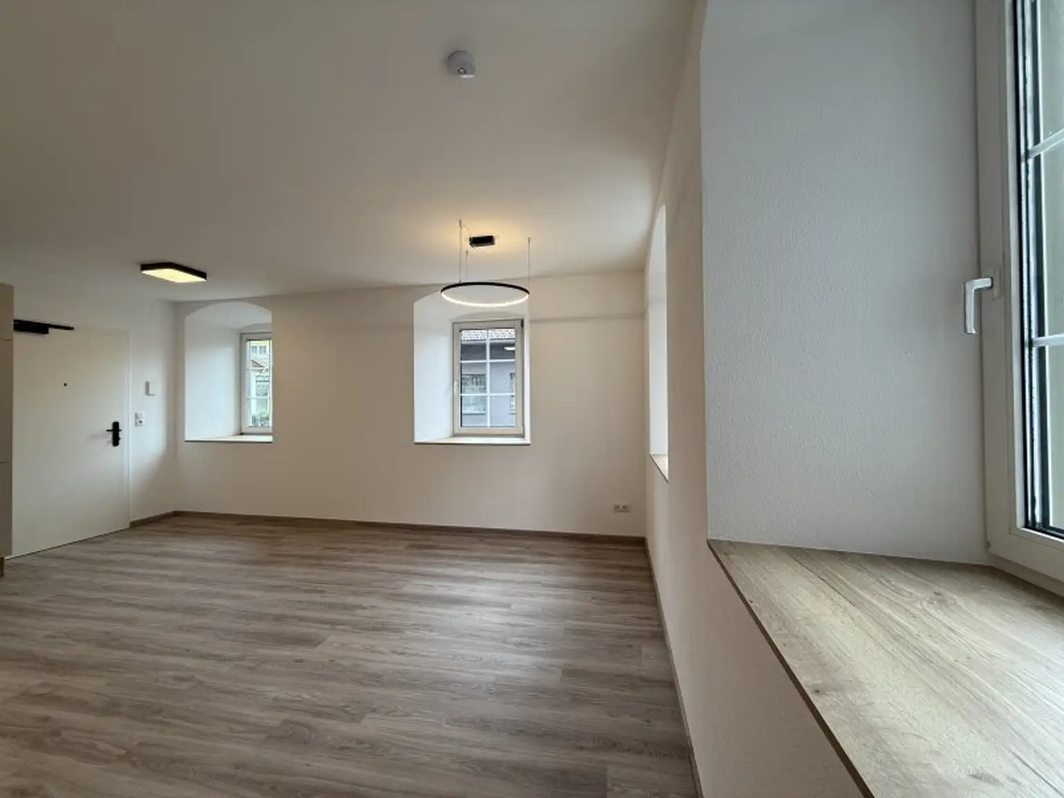 TOP W1: 2,5-Zimmer-Wohnung im Untergeschoss