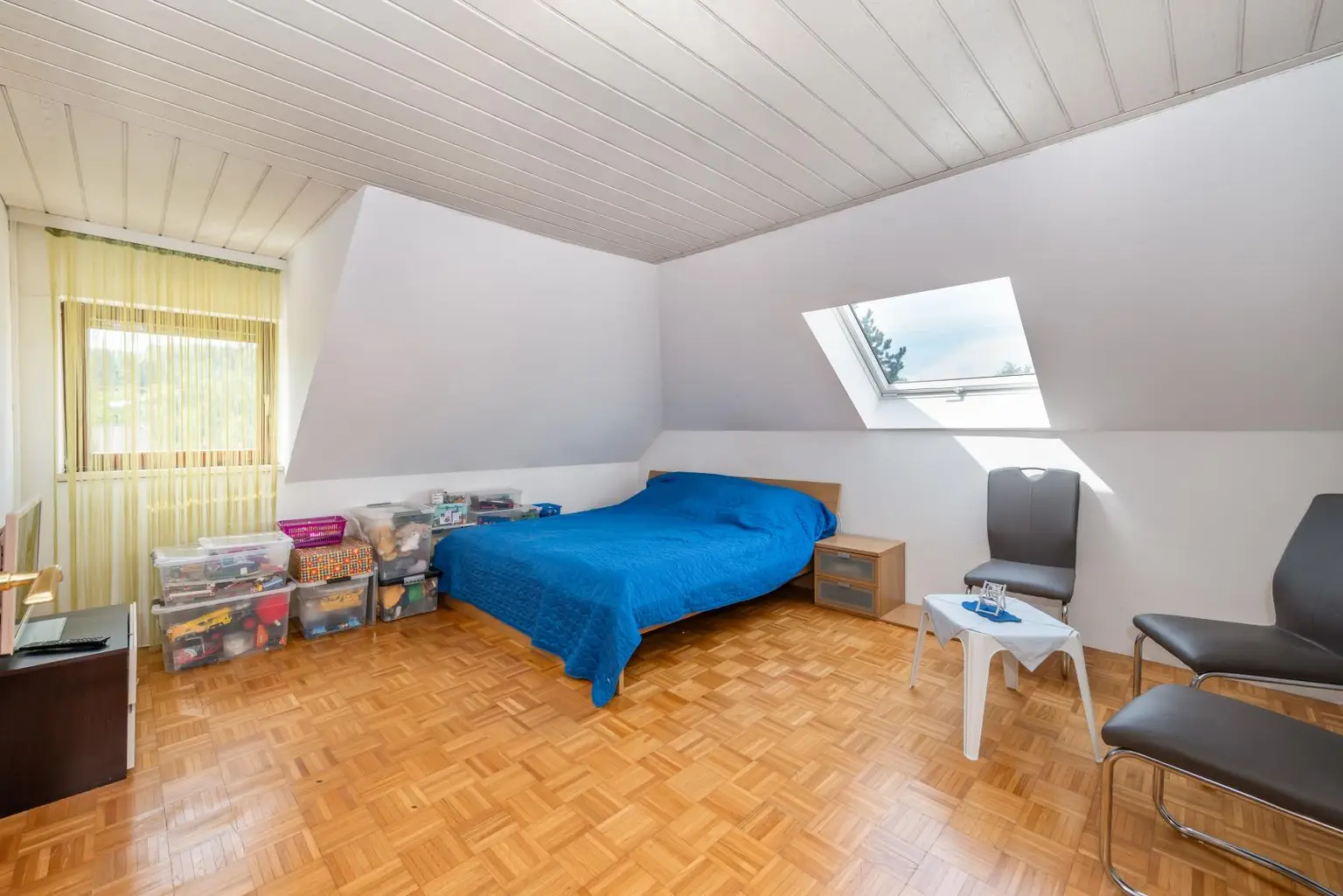 Kinderzimmer 2 im DG