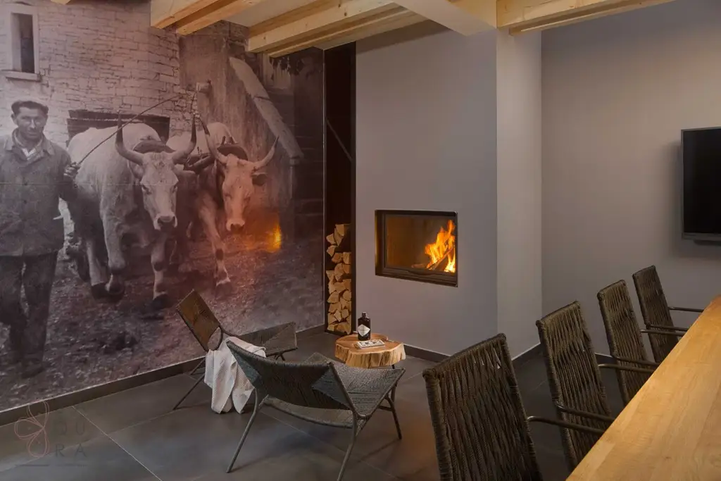 Zeitgenössische Villa in Pazin – Luxus, Privatsphäre und mediterrane Eleganz