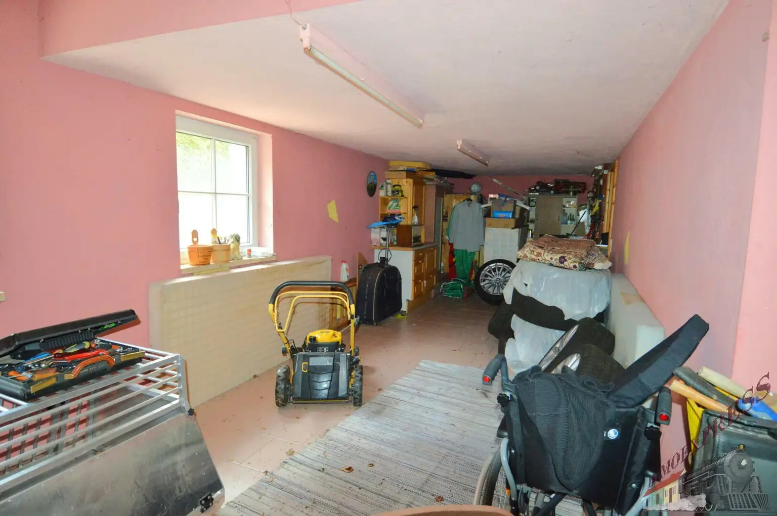 Repräsentatives Einfamilienhaus im italienischen Stil auf ca. 2.711 m²