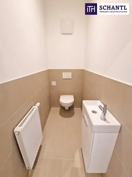 Wohnen mit Flair: Sanierte 2-Zimmer-Altbauwohnung mit hochwertiger Ausstattung, barrierefreiem Zugang und idealer Anbindung ins Stadtzentrum *** Überzeugen Sie sich selbst!