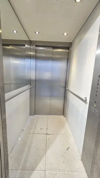 Erstbezug 2 Zimmer, Lichtdurchflutete Räumlichkeiten