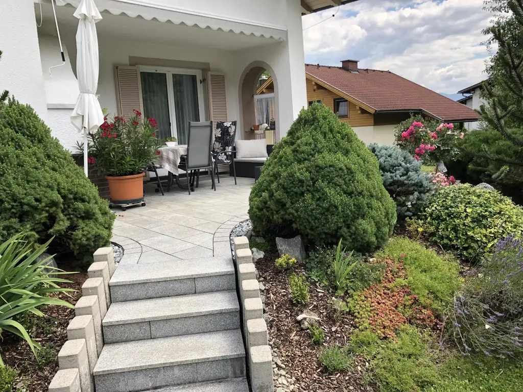 Spittal Nähe: Neuwertiges Haus in ländlicher und ruhiger Lage zu Mieten!!