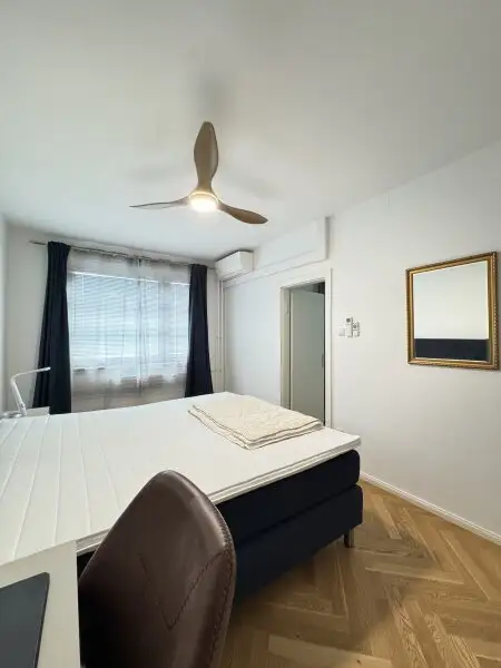 Eleganz am Schwedenplatz – Maßgeschneiderter Wohntraum mit Blick auf die Stadt