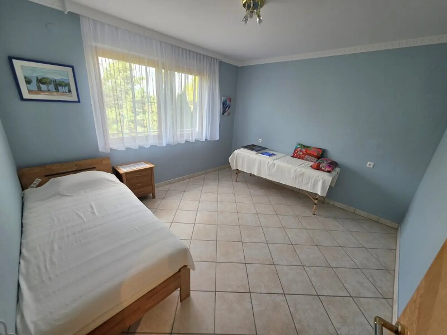 Ruhiges Familienhaus mit Ausbau-Möglichkeit!