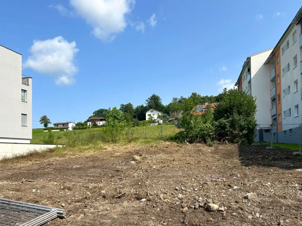 PROVISIONSFREI: Erstbezug in Steyr: 3-Zimmer-Wohnung mit Terrasse!