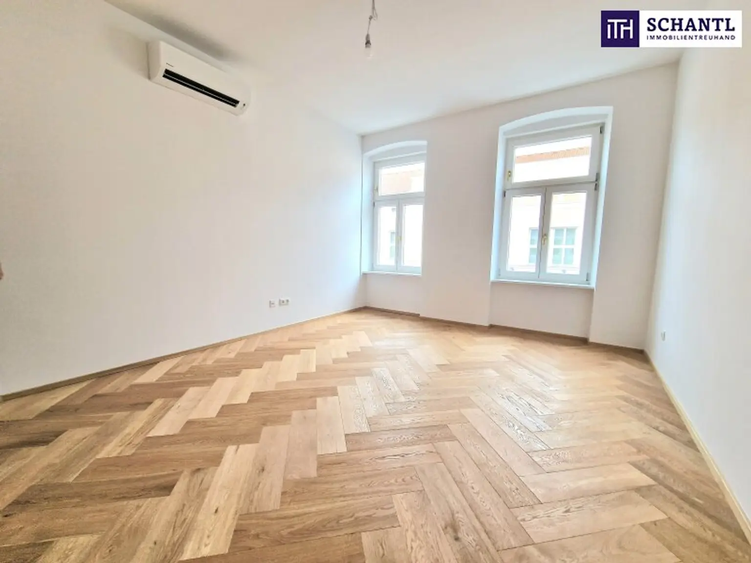 Revitalisiertes Altbaujuwel in der Thaliastraße – neu sanierte Wohnungen mit Terrassen und hochwertiger Ausstattung - moderner Luftwärmepumpe und Klimaanlage inklusive