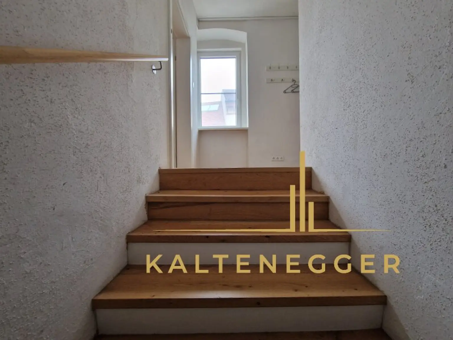 Gut vermietbares, rentables Eckhaus im idyllischen Neunkirchen