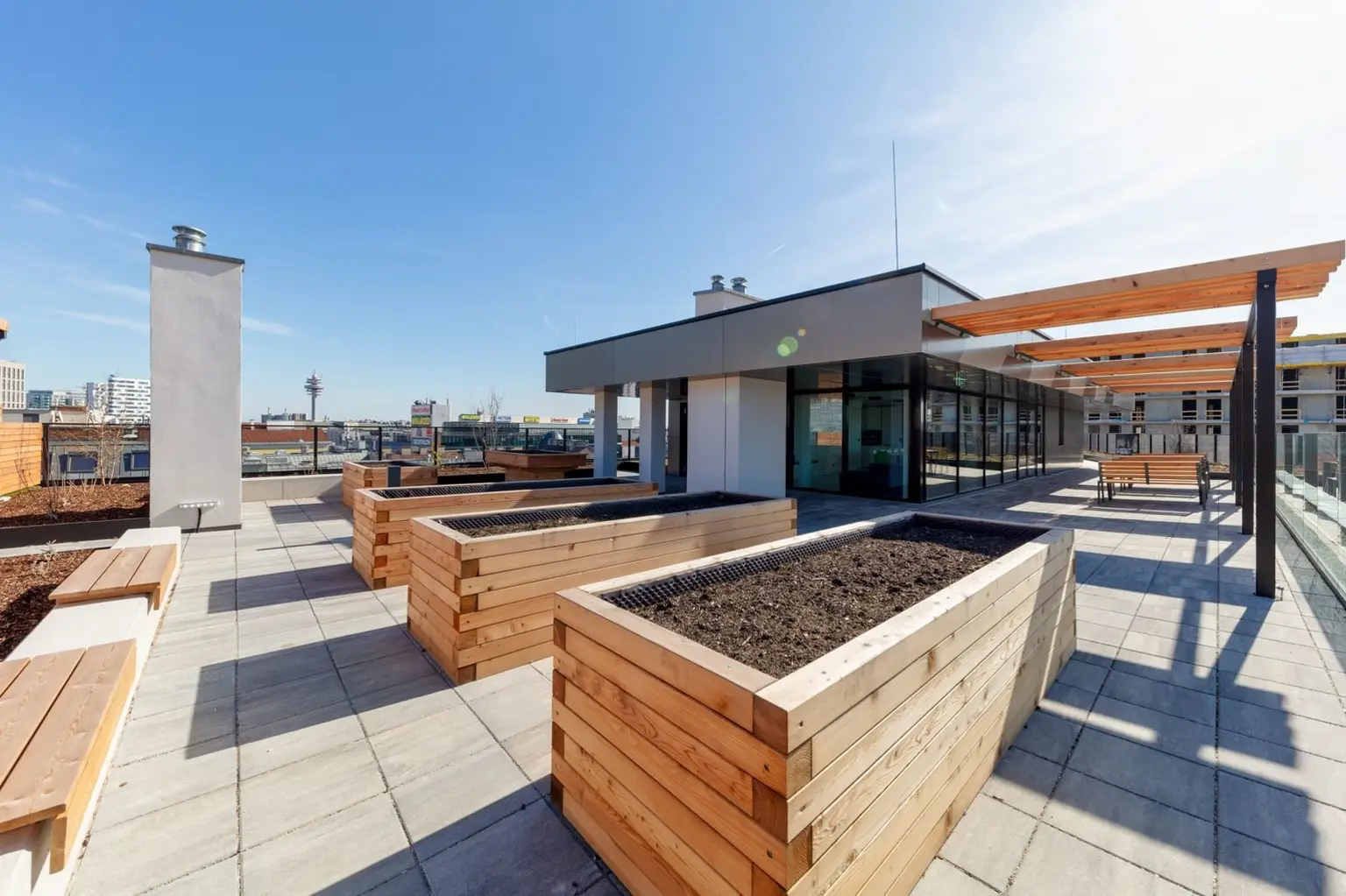 Dachgeschoss-Maisonette mit Garten direkt bei U1 Hauptbahnhof - Neubau Erstbezug + Jahreskarte Öffis