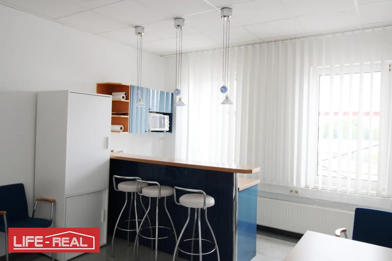 Vielseitig nutzbare Lagerhalle mit Büro im Gewerbegebiet Gramastetten
