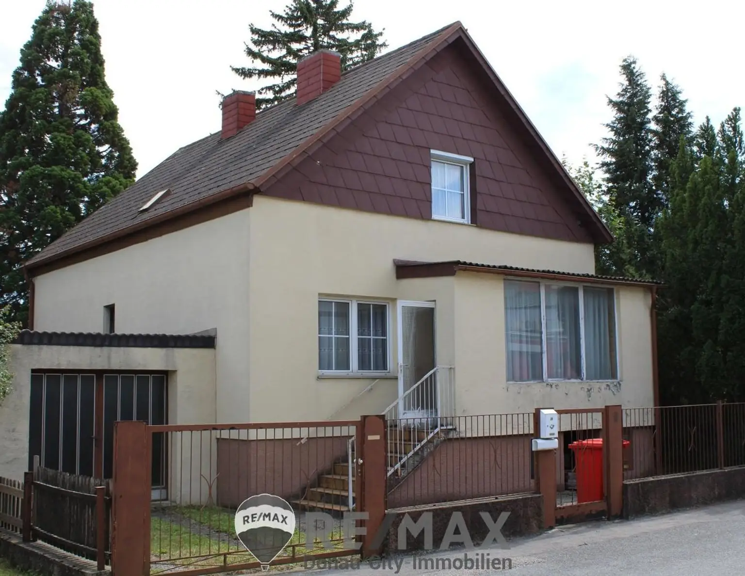 "Bauland mit Altbestand"