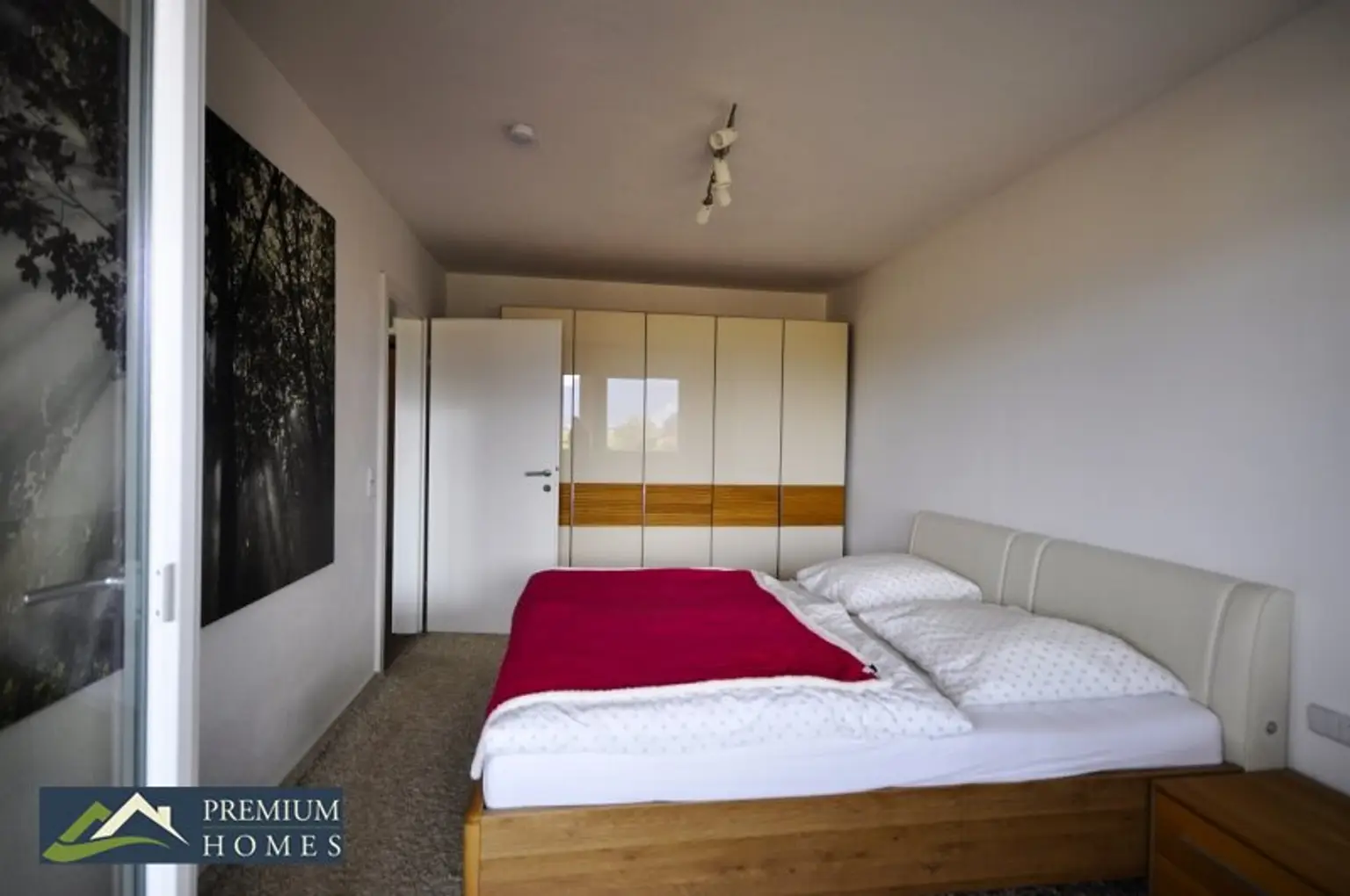 KIRCHBICHL - Eigentumswohnung - Schlafzimmerblick