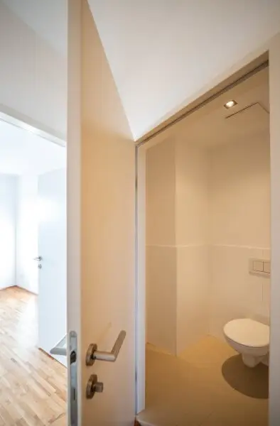 2-Zimmer-Wohnung mit Loggia auf der Mariahilfer Straße - bei U3/U6 Station Westbahnhof