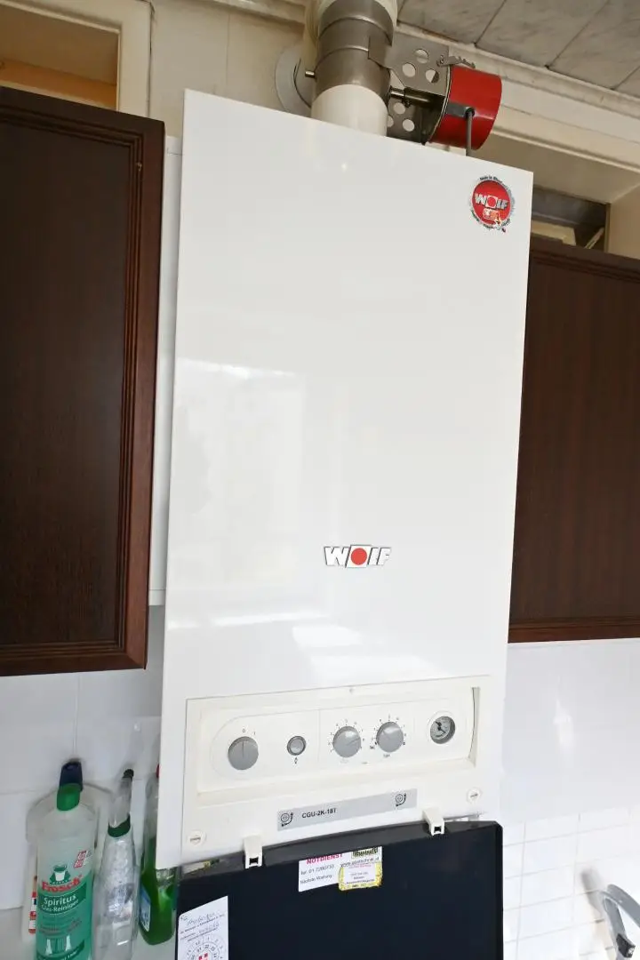 " ++ FastImVierten ++ ruhige Lage ++"