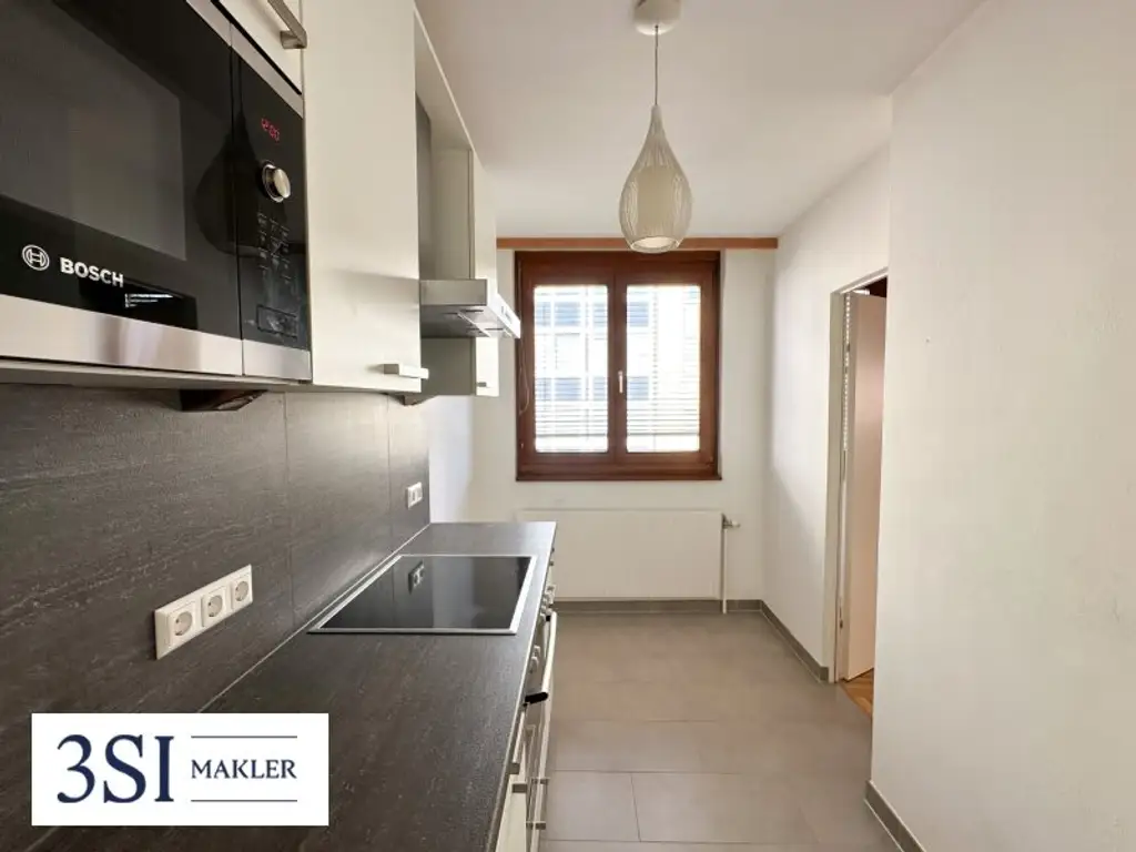 Charmante 2,5-Zimmer-Wohnung mit Blick in den idyllischen Schubertpark