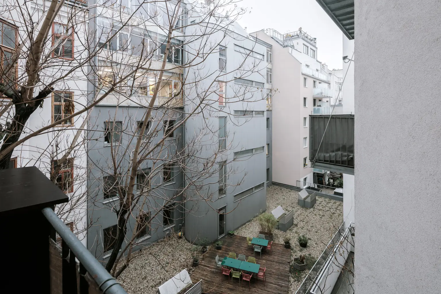 Stilvolle Altbauwohnung ca.107m² mit Balkon in Toplage 1070 Wien!