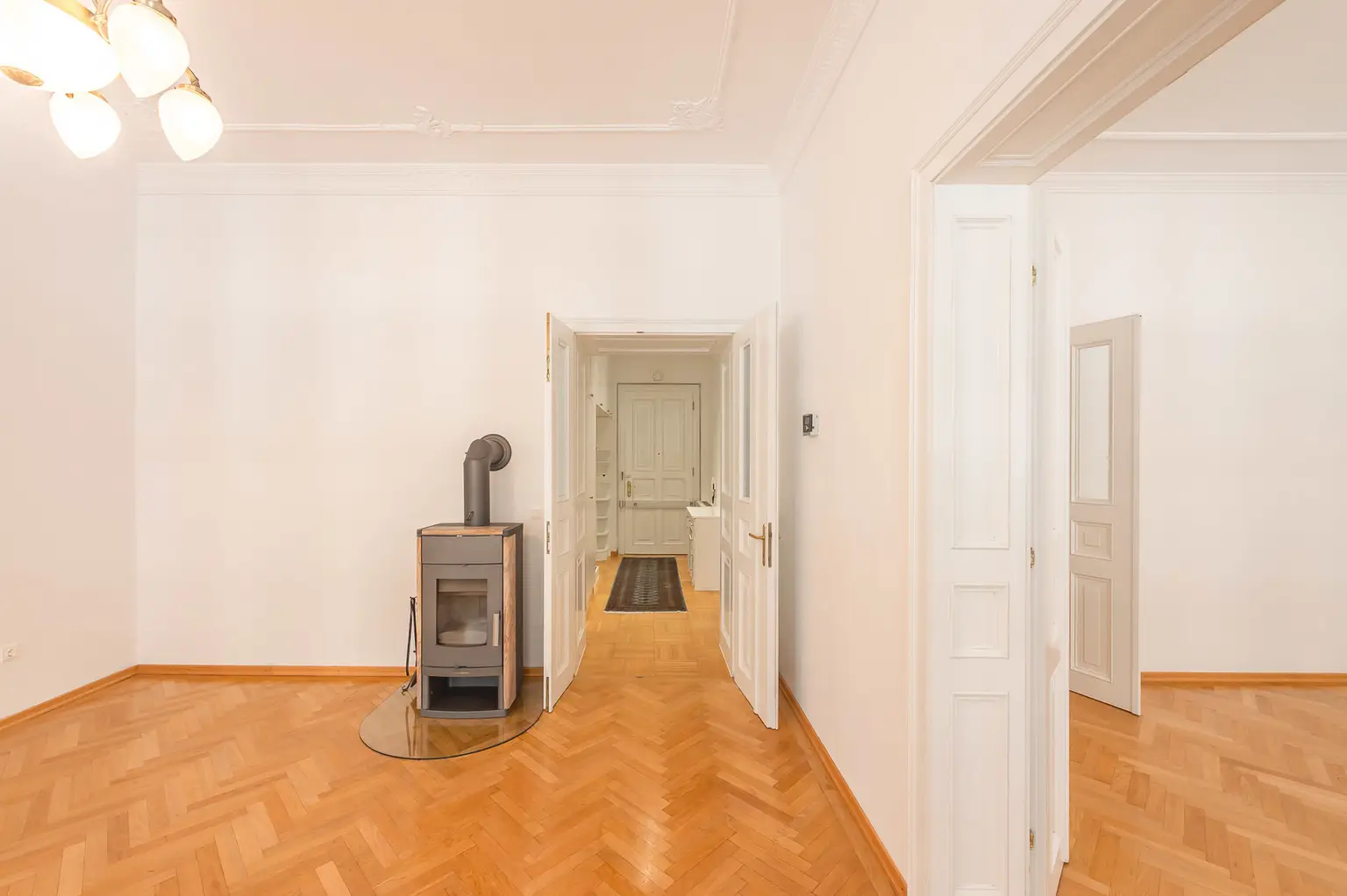 Esszimmer mit Kamin