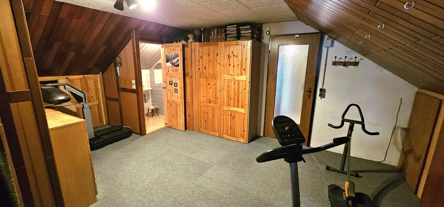 DG  Fittnessraum  1. Ansicht