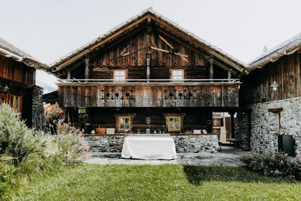 Einzigartiges Chalet-Ensemble im Salzburger Lungau