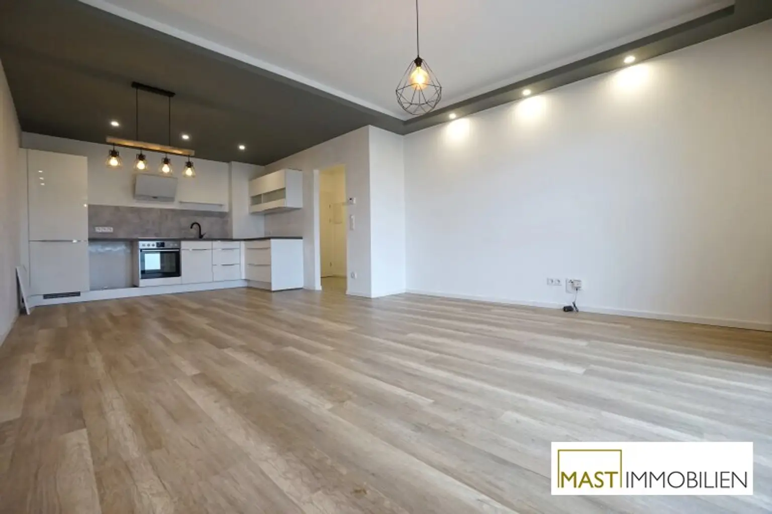 Auf der Suche nach einer 2 Zimmer Gartenwohnung inkl. Einbauküche? Ausgezeichnete Lage direkt in Korneuburg