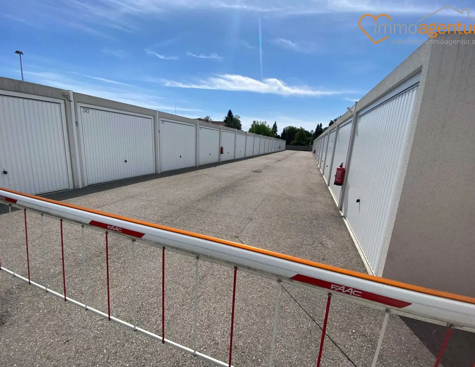 Sicheres Investment! 15 vermietete Garagen in TOP Lagen!