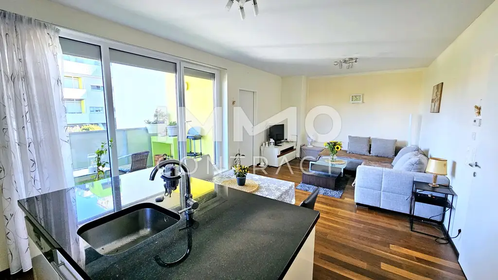 Jeden Tag Urlaubsfeeling: Exklusive 2-Zimmer-Wohnung mit großem Balkon & Seeblick