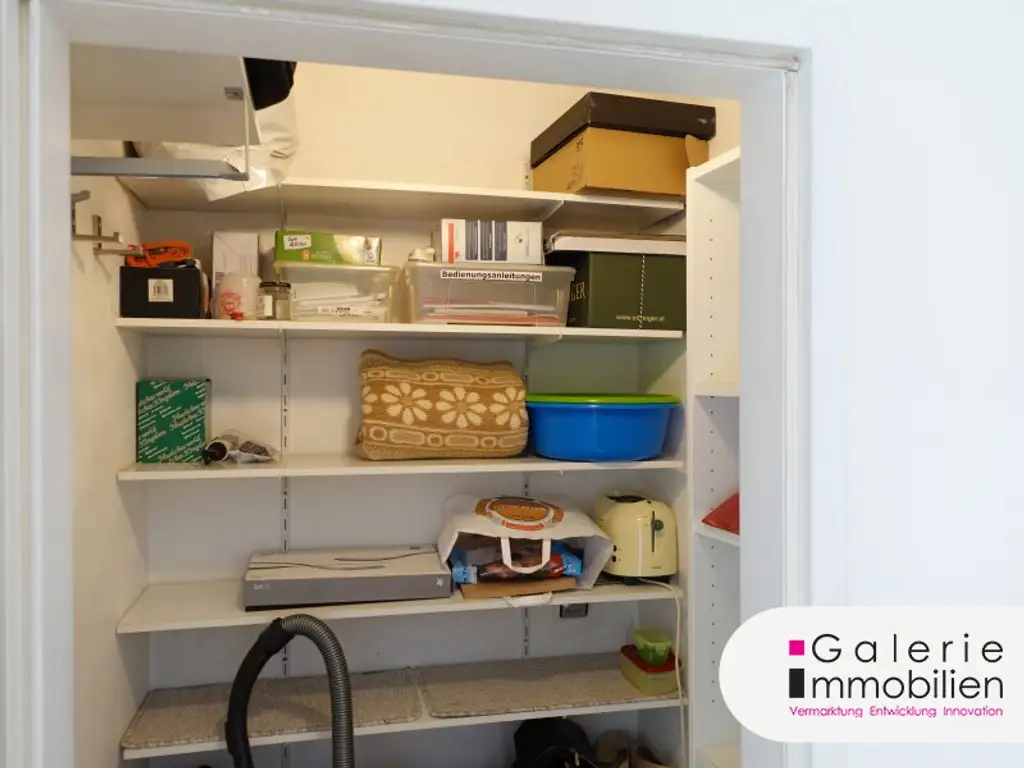 Schöne, helle und ruhige 1-Zimmer-Wohnung mit U-Bahn und Bus in Gehweite!