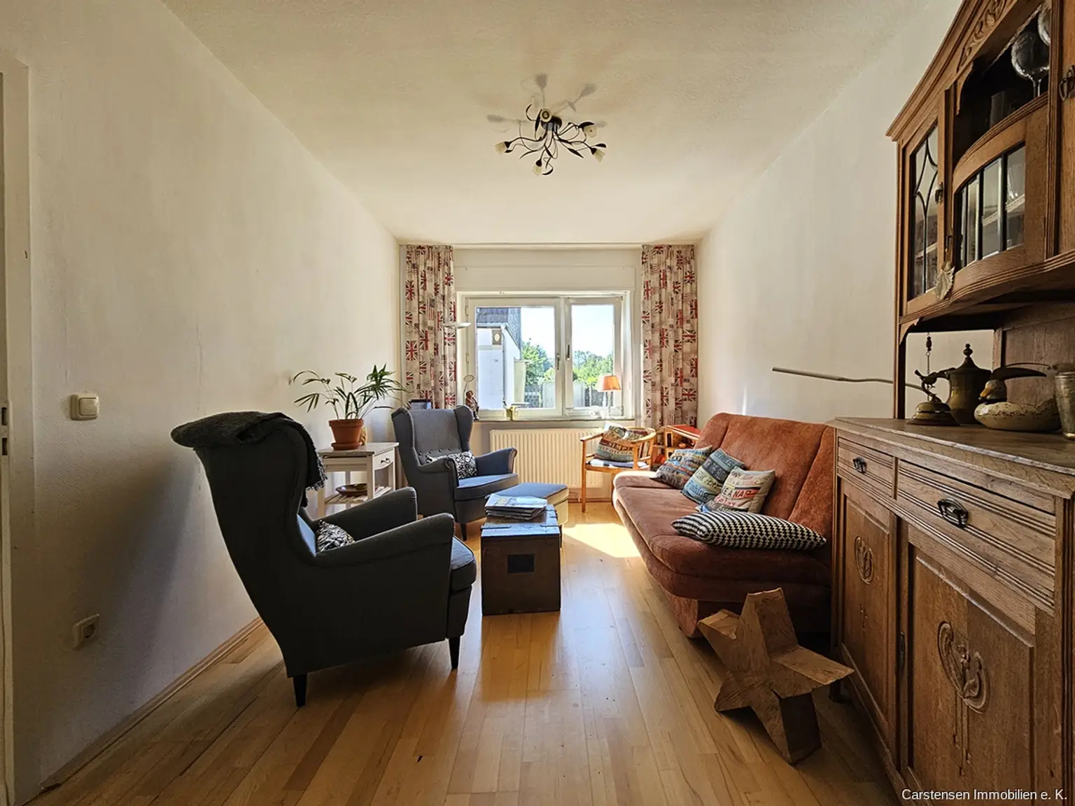 Wohnzimmer Bild 2