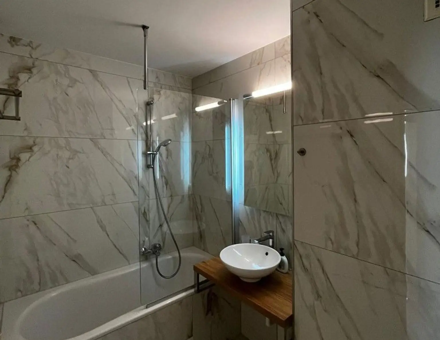 2-Zimmer-Wohnung - perfekte Aufteilung - Balkon - Hofruhelage - Provisionsfrei - ca 57 m²