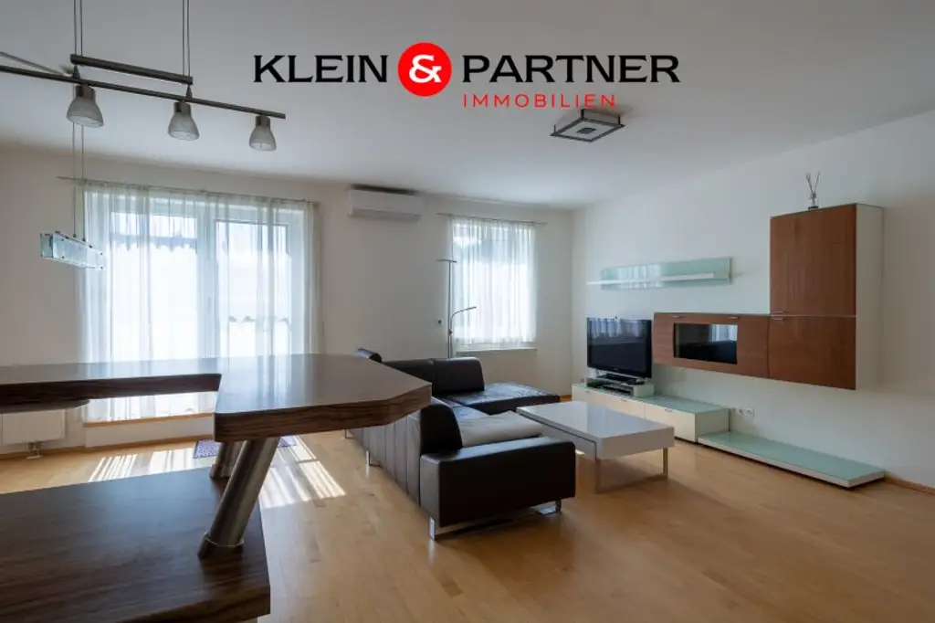 GROSSZÜGIGE DREIZIMMERWOHNUNG MIT TERRASSE IN ABSOLUTER GRÜNRUHRLAGE!