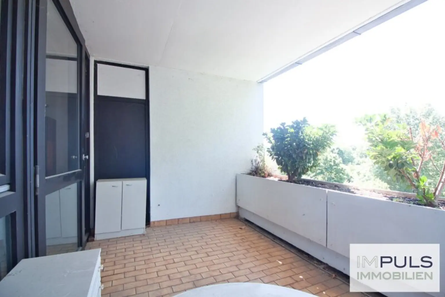 Charmante, ruhige 2 Zimmer-Wohnung | große Loggia mit Grünblick | TOP Lage bei U4 Ober-/Unter St. Veit