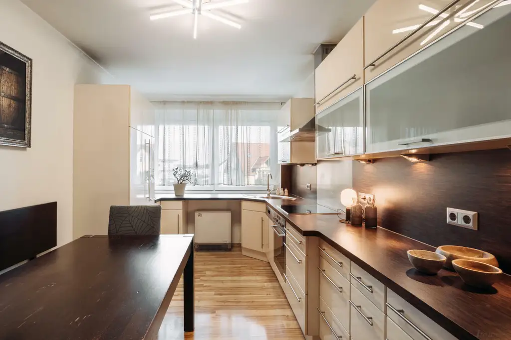 8435: ruhig wohnen und stadtnah leben: 3-Zimmer Eigentumswohnung mit Balkon