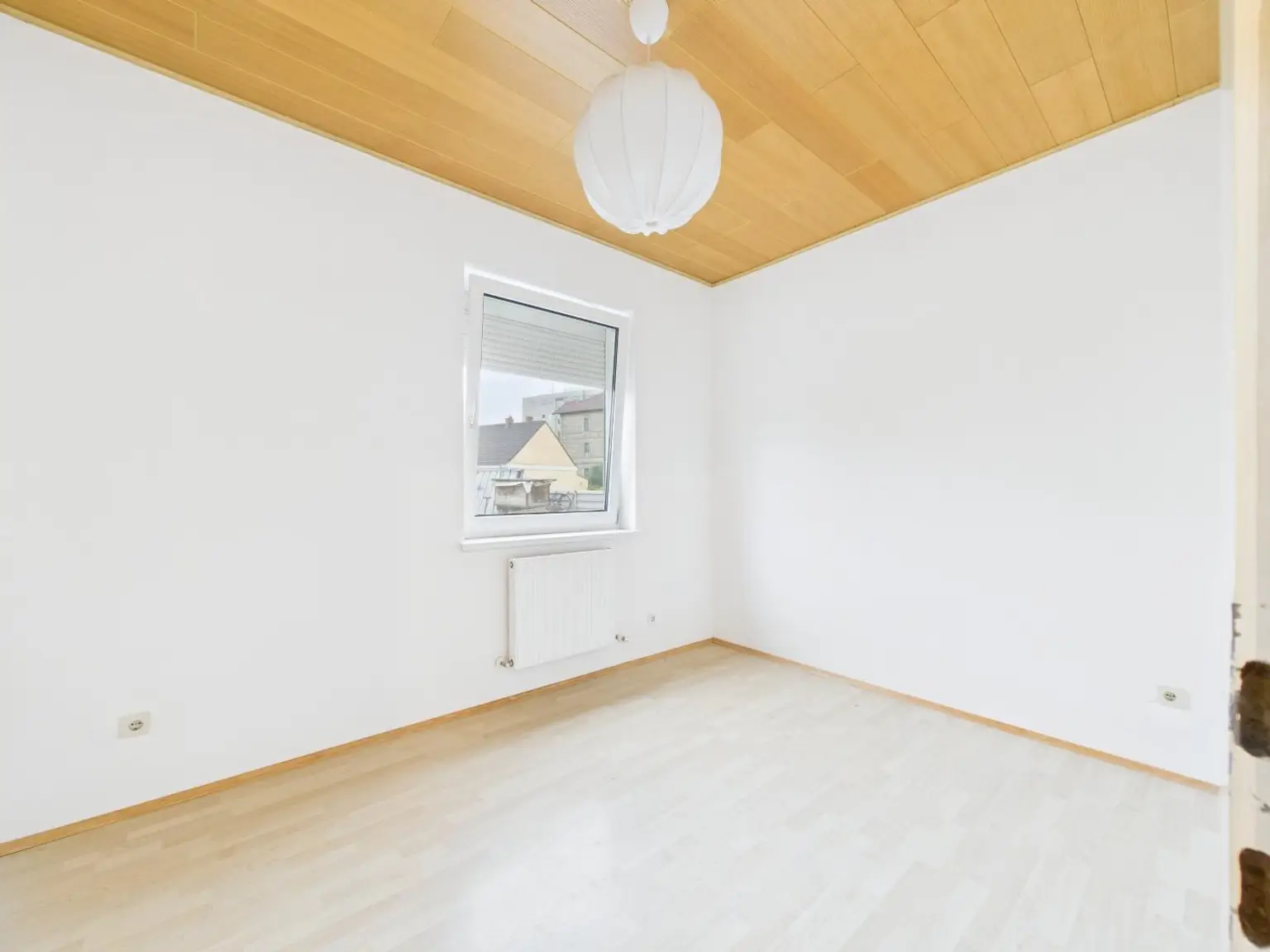 Eigentumswohnung- Erdgeschosslage mit Potential