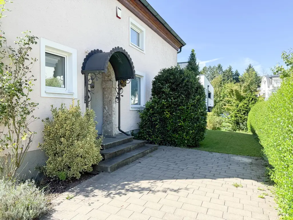 Charmantes EFH in Bestlage von Aigen