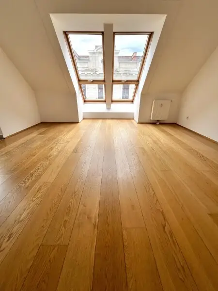 Dachterrassentraum: 3 Zimmer Dachgeschoss-Wohnung: 92m² mit Terrasse  zu kaufen!!