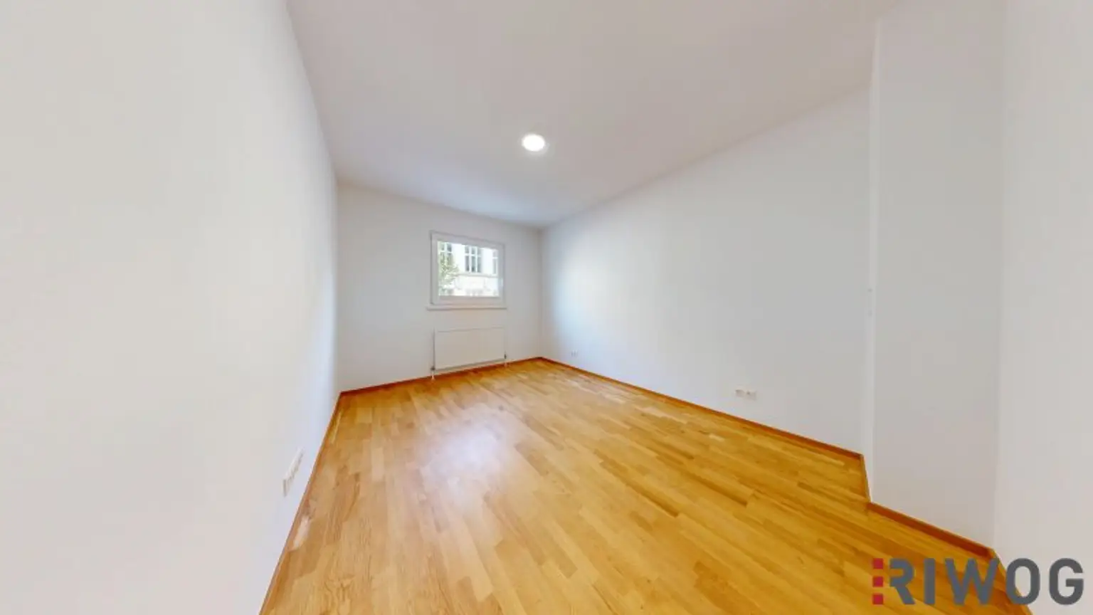 ERSTBEZUG nach Sanierung I 3 Zimmerwohnung im Herzen Klosterneuburgs I Gemeinschaftsgarten I Tischler-Küche mit Siemens Geräten