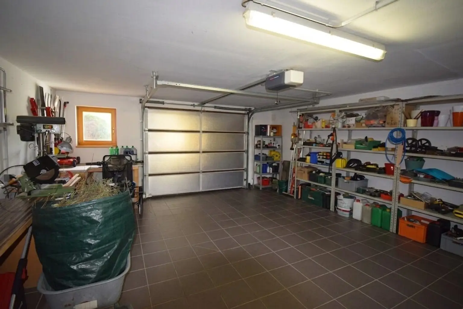 Klimatisiertes Obergeschoss, viel Platz & Top-Bausubstanz: Hier kaufen Sie einfach das perfekte Gesamtpaket!