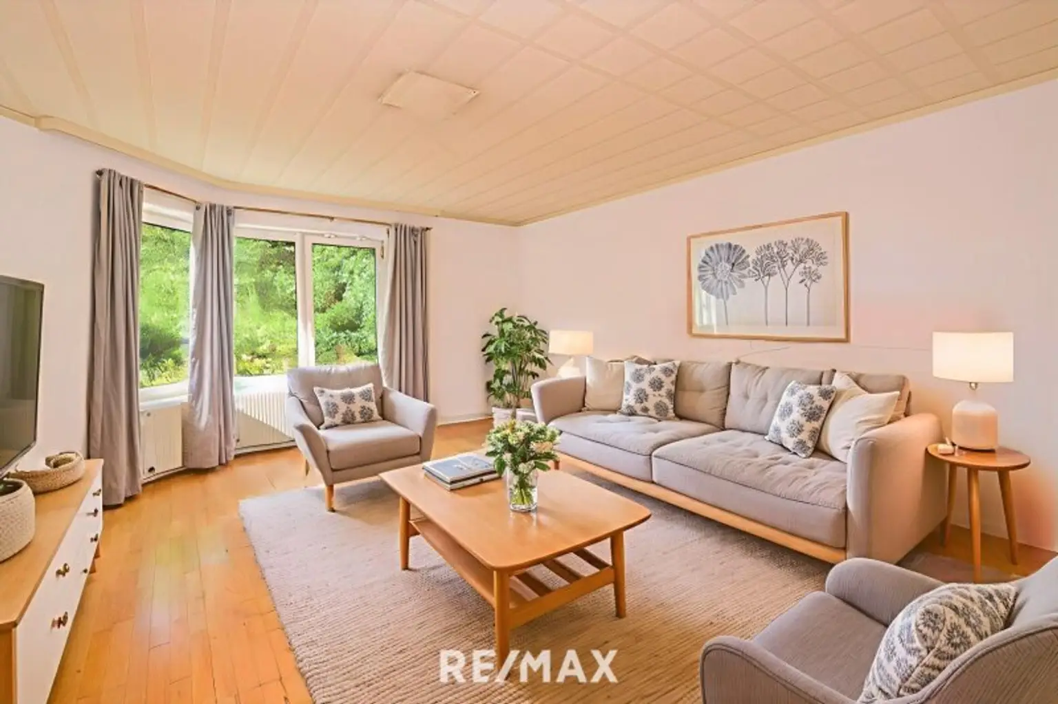 Wohnzimmer (virtuell eingerichtet)