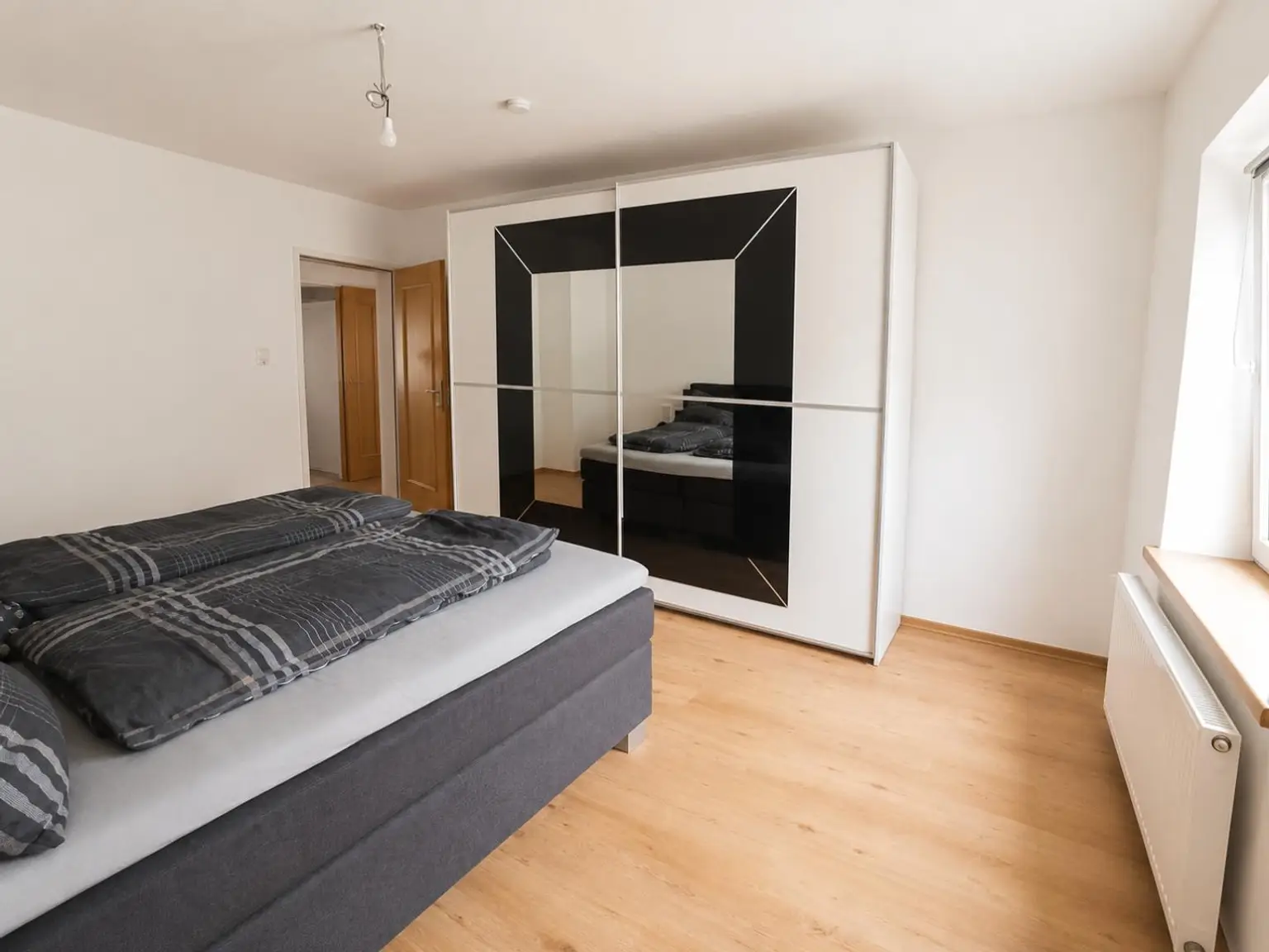 Landeck - Wohnung - Schlafzimmer.