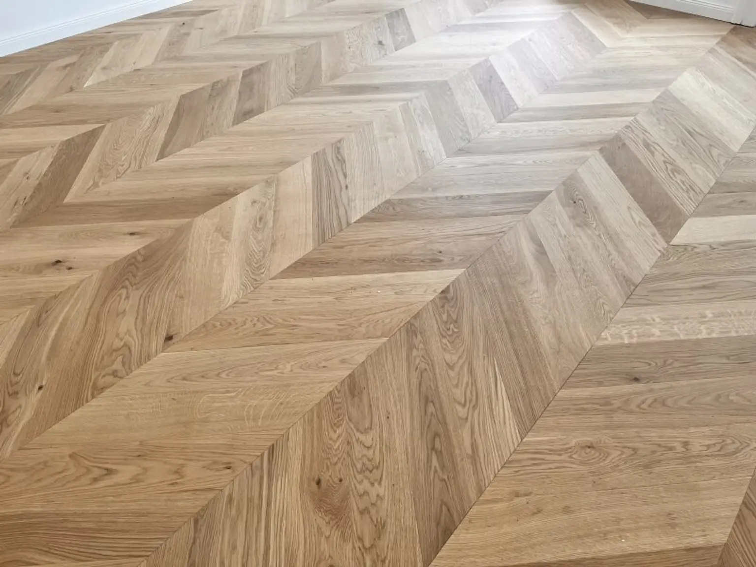 Klassischer Charme und moderne Eleganz: Traumhafte Altbauwohnung in Bestlage des 3. Bezirks!