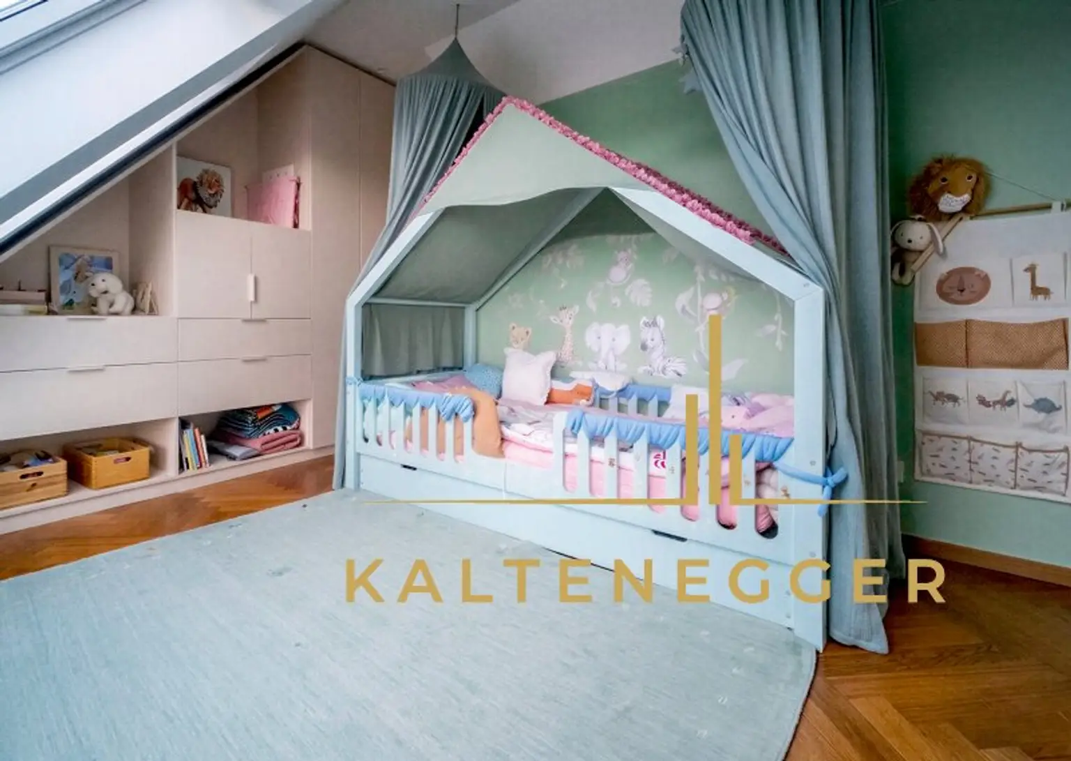 Kinderzimmer ca. 15,10 m²
