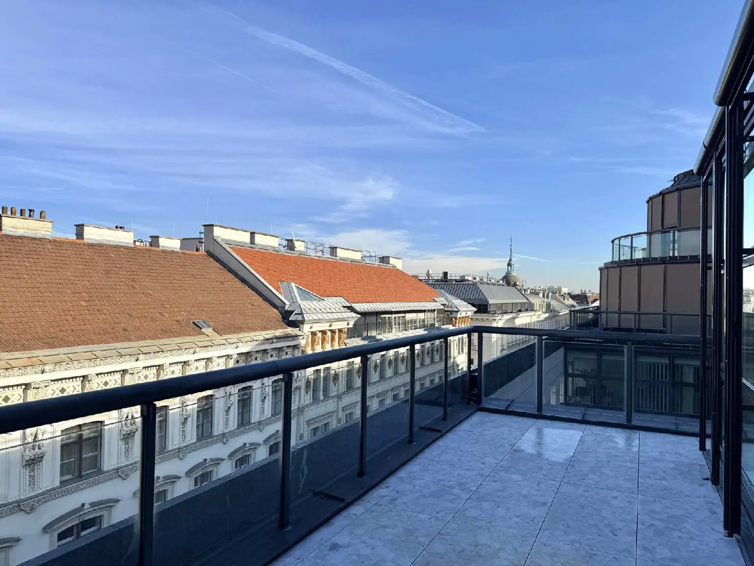 Stilvoll Wohnen mit Terrassen in luftigen Höhen: Prestige-Lage Ringstraße