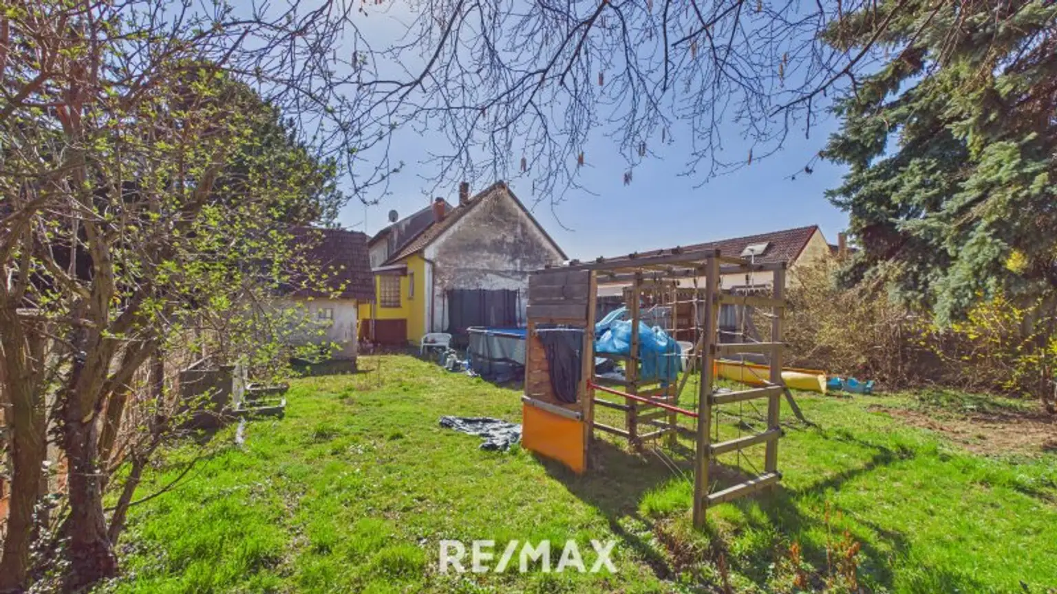 Vielseitige Gewerbe- & Wohnimmobilie! Raum für Ideen, Visionen & neue Perspektiven!