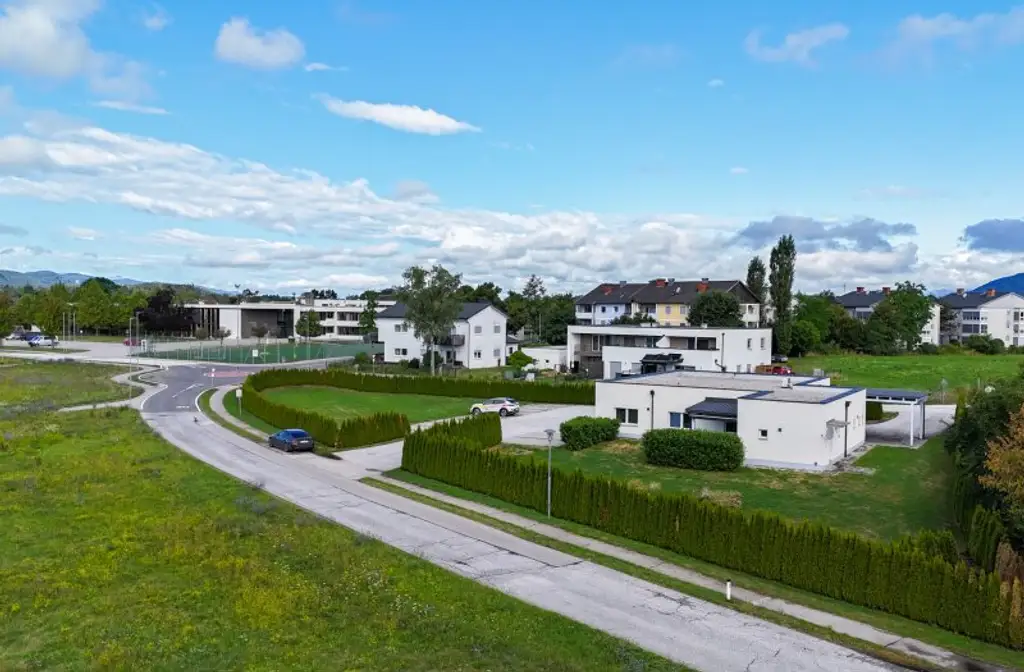 *** Neuwertiges Ärztehaus in Südkärnten *** - Vielseitig nutzbare Gewerbeliegenschaft in Kühnsdorf/ Eberndorf