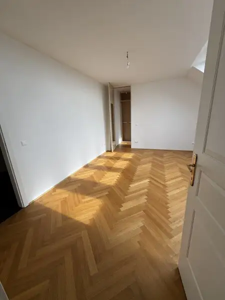 Traumhafte 191 m² Top-Wohnung in Graz mit Terrasse – Ihr neues Zuhause wartet!