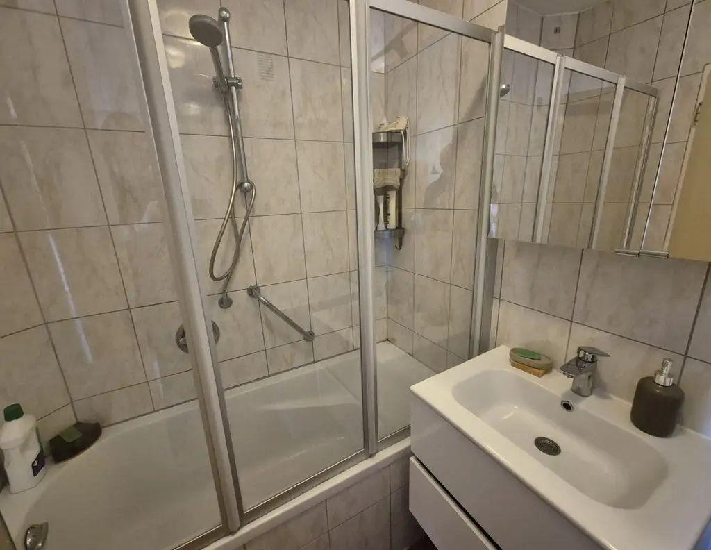 Top- Anlage-Hit als 3 er WG-Wohnung !